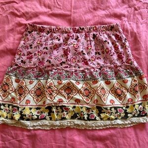 Vintage Xhilaration floral micro/mini skirt, lace hem, XL 14/16